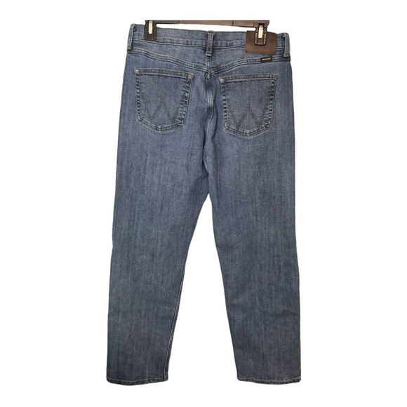 Wrangler Women’s Relaxed Fit High Rise Straight Leg Jeans. EUC. Waist 29 - Picture 5 of 10